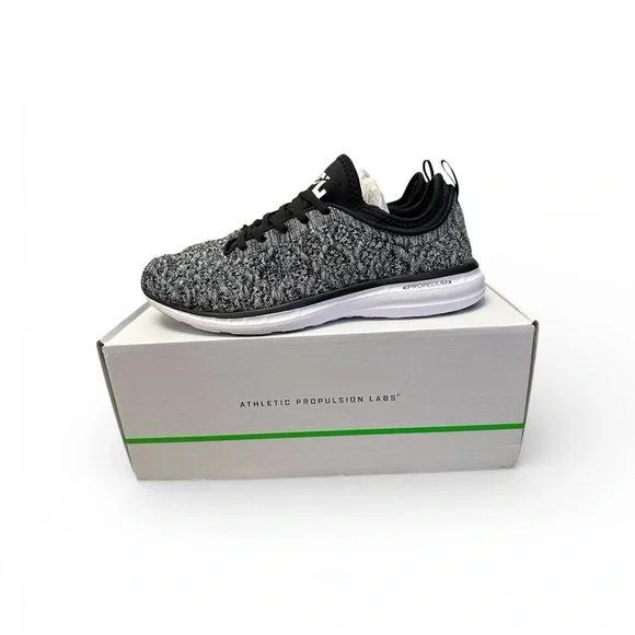 APL TechLoom Phantom Running Shoes - Men’s Size 8 - Black/White Melange NIB NEW